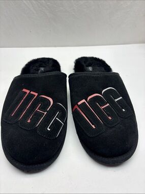 UGG slip on slippers for men’s SZ 11, box 57